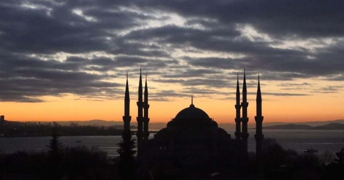 5 Tips Penting Ngabuburit Nyaman dan Bebas Stres di Jakarta