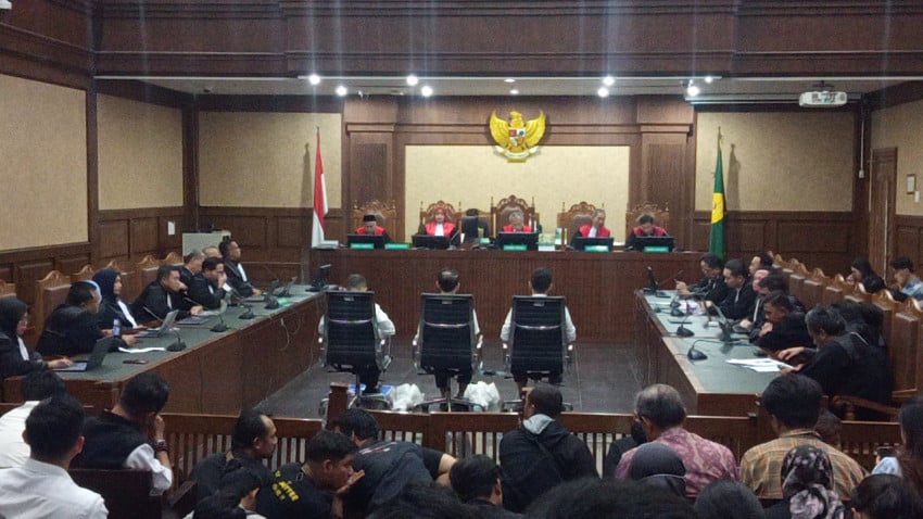 Korupsi Tata Kelola Minyak: Eks Petinggi Pertamina Patra Niaga Dibui 10 Tahun