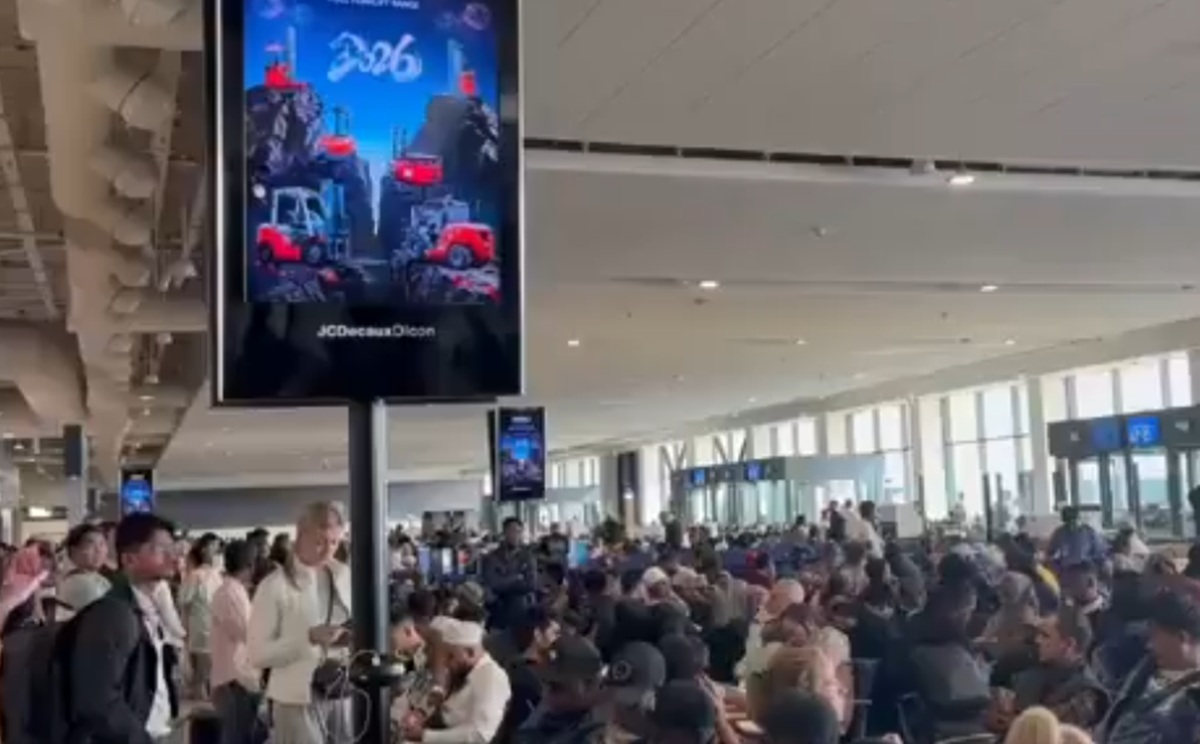 Aksi Heroik UEA: Pulangkan 20 Ribu Turis Terdampak Rudal Secara Gratis!