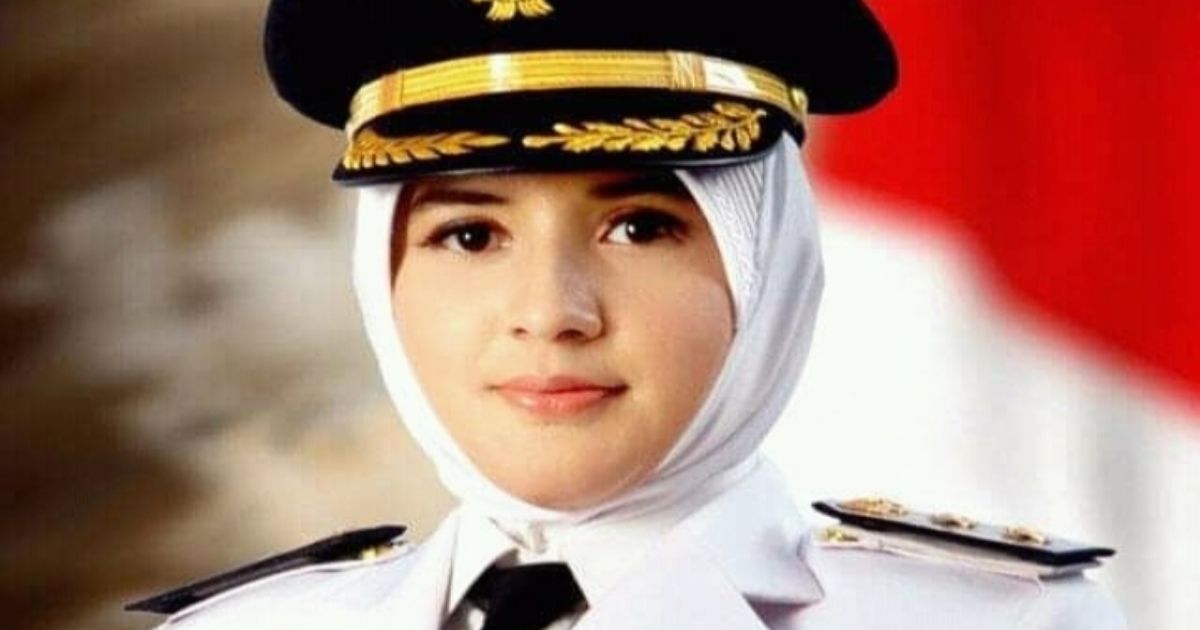 Sosok Fadia Arafiq, Bupati Pekalongan yang Terjaring OTT KPK: Umur, Rekam Jejak, dan Latar Belakang Keluarganya