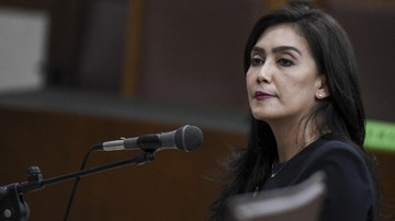 Anggota DPR dari Fraksi PDIP, Rieke Diah Pitaloka mendesak Rancangan Undang-Undang Perlindungan Pekerja Rumah Tangga (RUU PPRT) harus disahkan pada tahun ini. (ANTARA FOTO/Hafidz Mubarak A)