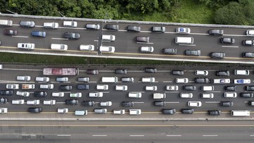 Arus Mudik Pagi Ini: One Way Nasional Masih Berlaku, Tol Trans Jawa Bersih dari Kemacetan