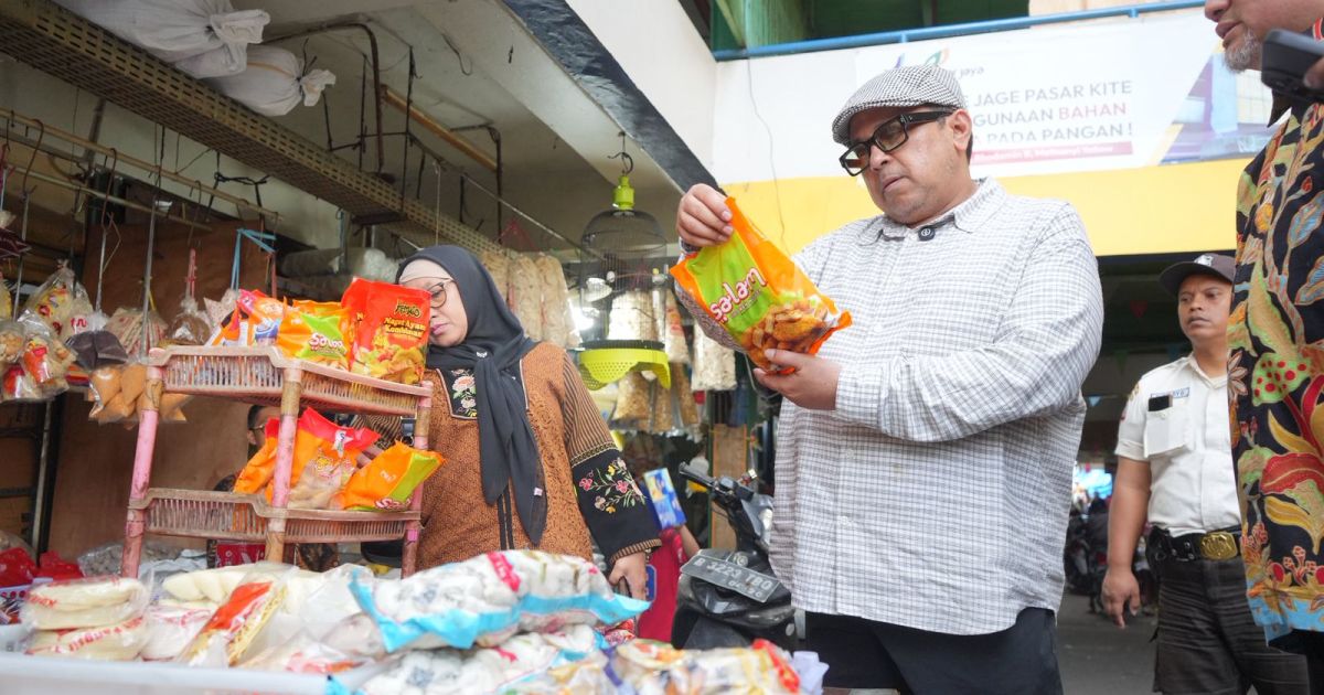 Tegaskan Edukasi Wajib Halal Tanpa Henti, Kepala BPJPH Sidak Pasar di Hari Libur