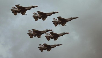 Dramatis! Pilot AS yang Jet Tempurnya Ditembak Jatuh Iran Berhasil Dievakuasi Pasca Operasi SAR Besar-besaran