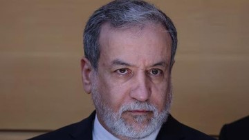 Momen Krusial di Selat Hormuz: Menteri Luar Negeri Iran Ungkap Negosiasi Hampir Capai Kesepakatan Sebelum Ancaman Blokade Trump