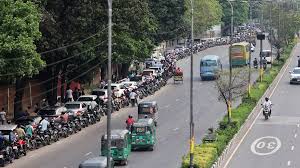 Krisis Energi Guncang Bangladesh: Pemadaman Massal Menghantam Warga di Tengah Terik Gelombang Panas Ekstrem