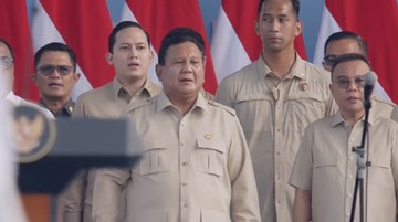 Momen Kebersamaan Presiden Prabowo Sapa Langsung Ribuan Buruh di Perayaan May Day Monas 2026