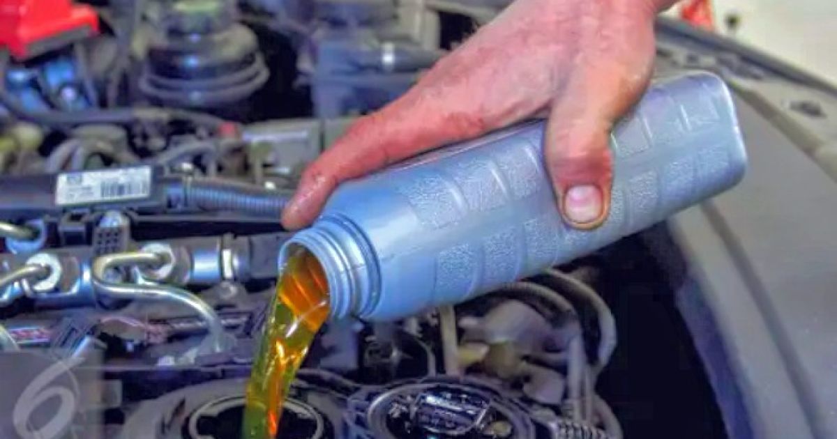 Kenali 5 Tanda Oli Mesin Mobil Sudah Harus Diganti, Jangan Tunggu Rusak