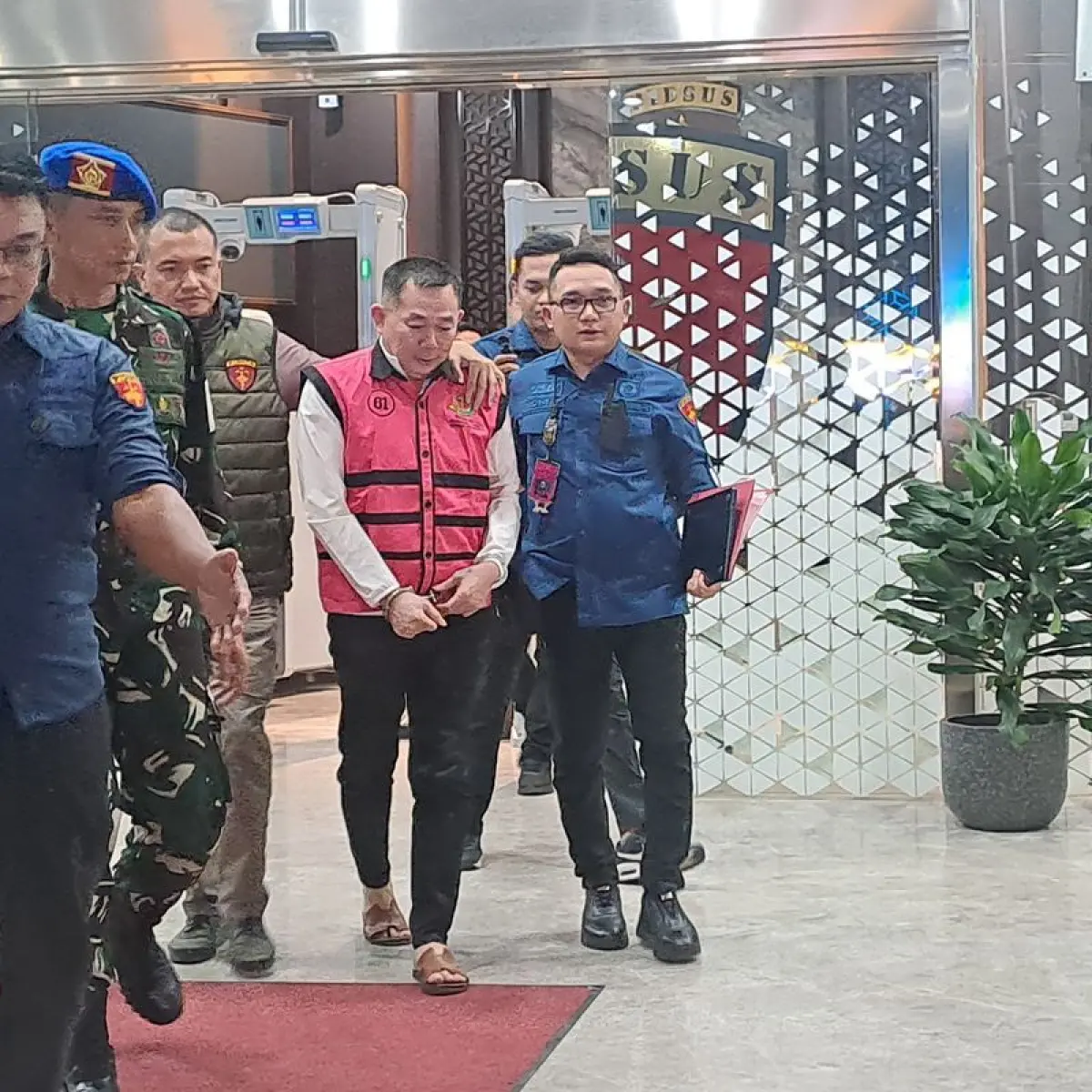 Kejagung Tetapkan Tersangka Kasus Dugaan Korupsi Izin Tambang Bauksit PT QSS di Kalbar