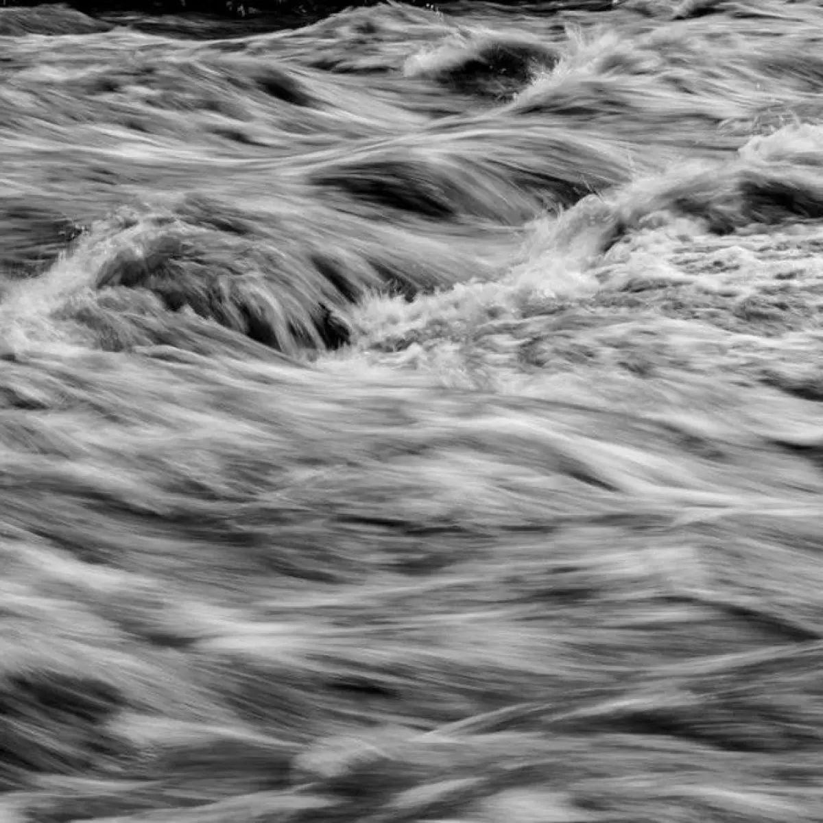 Hujan Ekstrem Guncang Sukabumi: Longsor Ancam PAUD dan Banjir Rendam Ruas Jalan Utama