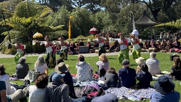 Pesona Gamelan dan Tari Bali Membius Ratusan Penonton di Jantung Kota San Francisco