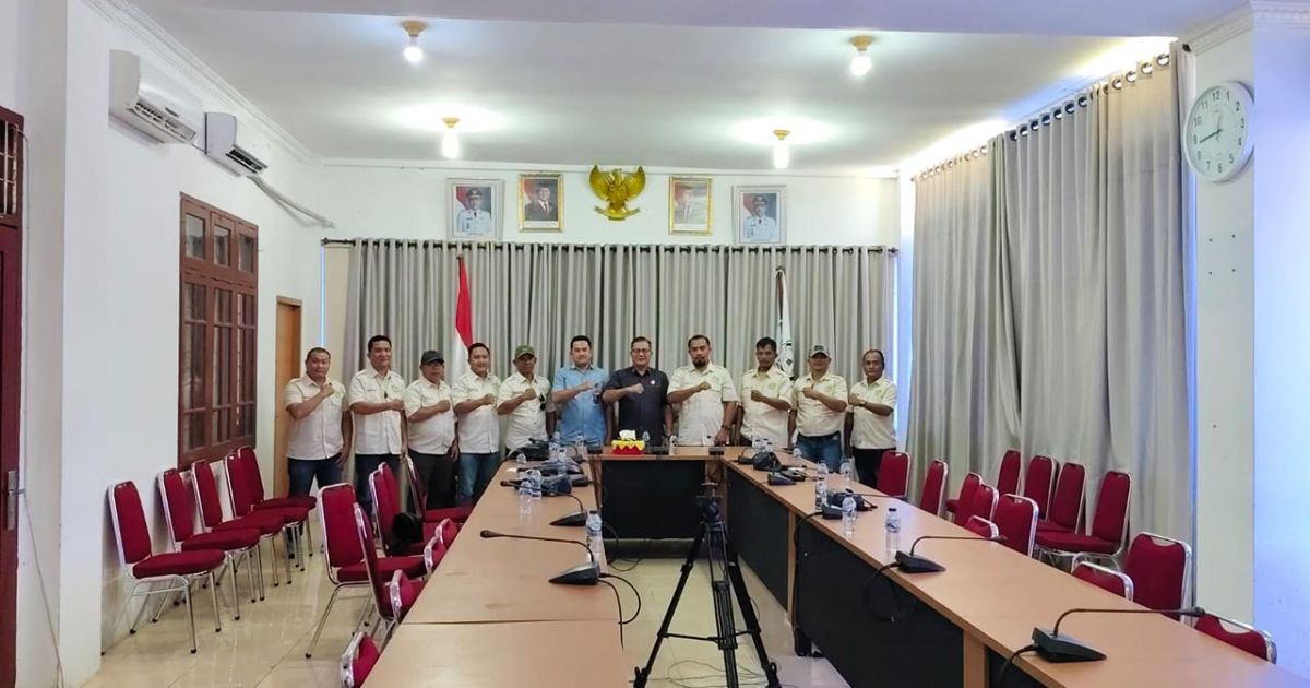 Audensi Forwaka Nisel ke Bupati Nisel