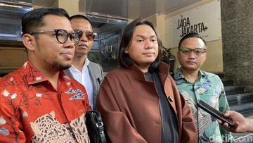Keanu Tegaskan Tak Terima Bayaran dari Hanania Travel Terkait Dugaan Penipuan Umrah