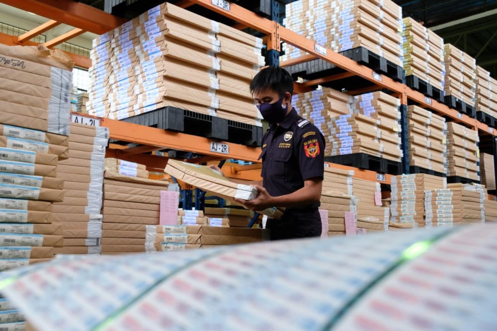 Bea Cukai Mulai Uji Coba Sistem Digital Pemantauan Produksi Rokok untuk Pengawasan Cukai yang Lebih Akurat