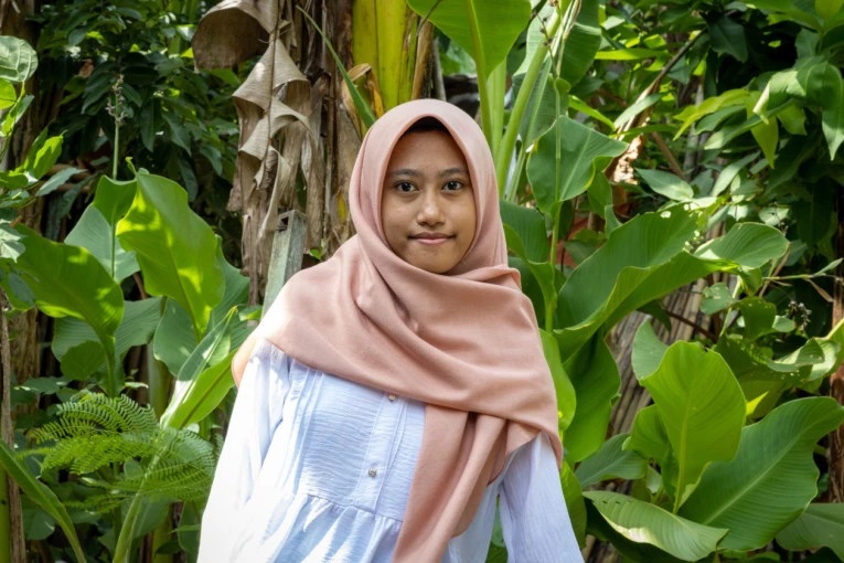Kisah Inspiratif Anak Buruh Tani Kulon Progo Raih Beasiswa Penuh dan Kuliah Gratis di UGM