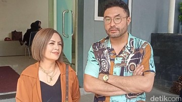 Surya Saputra Akhirnya Cabut Laporan Pencatutan Nama di Medsos, Cynthia Lamusu Beri Restu