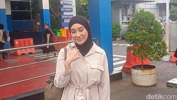 Selebgram Clara Shinta Hadiri Pemeriksaan Polda Metro Jaya Terkait Kasus Dugaan Pencemaran Nama Baik