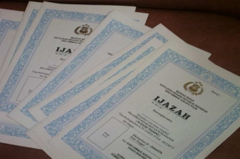 JPPI Mendesak Sekolah Mengembalikan Ijazah yang Ditahan, Minta Pemerintah Ambil Alih Tanggung Jawab Tunggakan