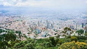 Fanatik Kolombia Lakukan Ekspedisi Spiritual ke Puncak Monserrate Antisipasi Ancaman Santet Ghana
