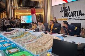 Misteri Triliunan Rupiah Terkuak: Polisi Periksa Bos Pacific Place dan 12 Saksi Kunci