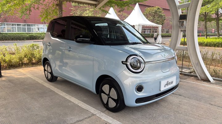 Wuling Siapkan Kejutan Otomotif 2026: Mobil Listrik Rp100 Jutaan Siap Mengaspal
