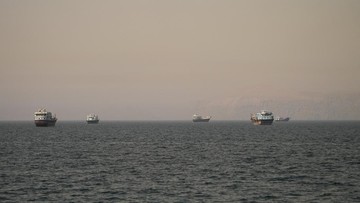 Insiden Selat Hormuz: Serangan Rudal Iran Picu Korban Jiwa di Dua Kapal Tanker UEA