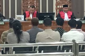 Misteri Perbaikan Jalan Depan Rumah Dinas Bupati Pati Nonaktif: Tinjauan Sidang dan Aliran Dana