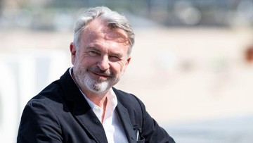 Perfilman Berduka: Sam Neill, Bintang 