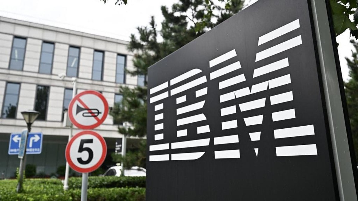 AI Ubah Dominasi Pasar, IBM Geliat Hadapi Pergeseran Belanja Klien Global