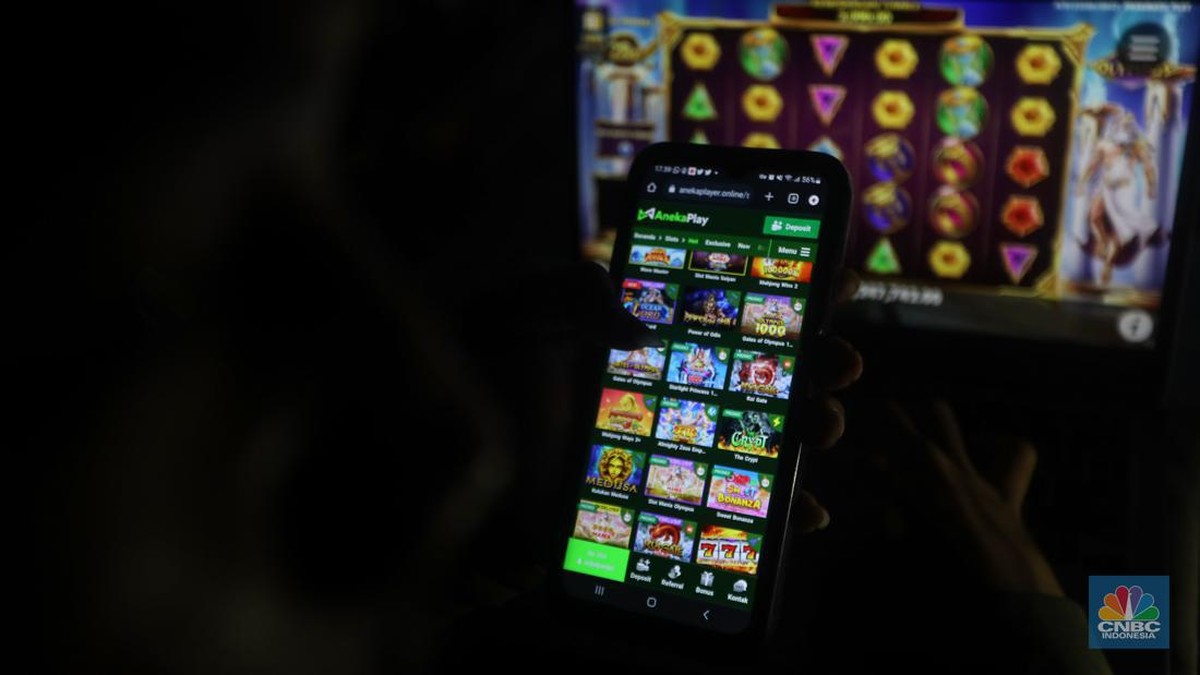 Modus Baru Sindikat Judi Online: Sasar Petani untuk Pembukaan Rekening Bank Ilegal