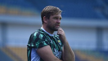 Persib Bandung Intensifkan Latihan Bertahan 