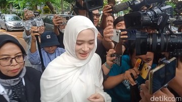 Perkembangan Kasus CCTV Inara Rusli: Polisi Segera Tetapkan Tersangka, Privasi Terancam
