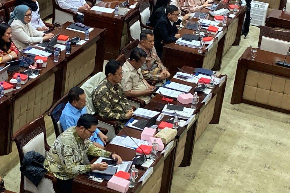 Indonesia Selangkah Lebih Dekat Menuju Pusat Finansial Global: RUU PFII Capai Tahap Krusial