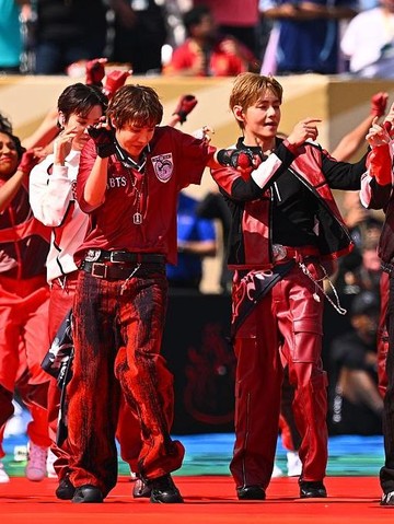 BTS Gebrak Panggung Final Piala Dunia 2026: Simfoni Merah Nan Fashionable
